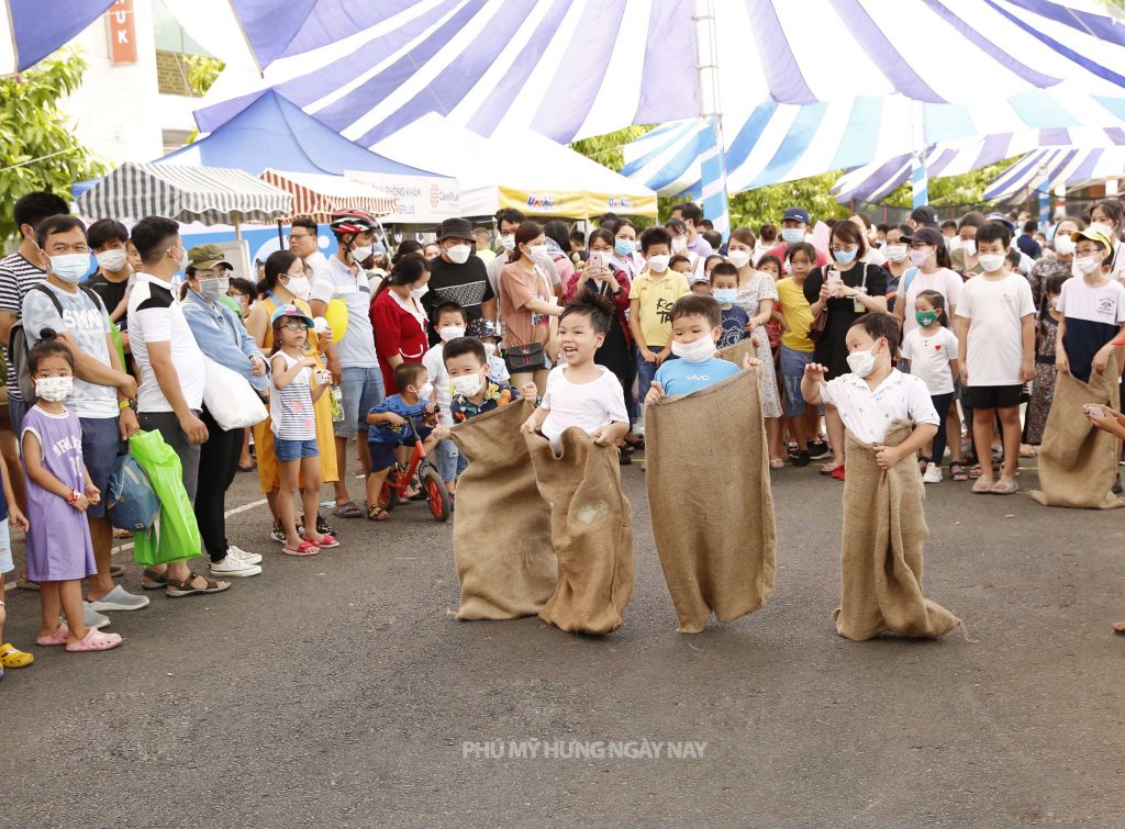 Ngày hội Phú Mỹ Hưng hướng về trẻ em 2022-08