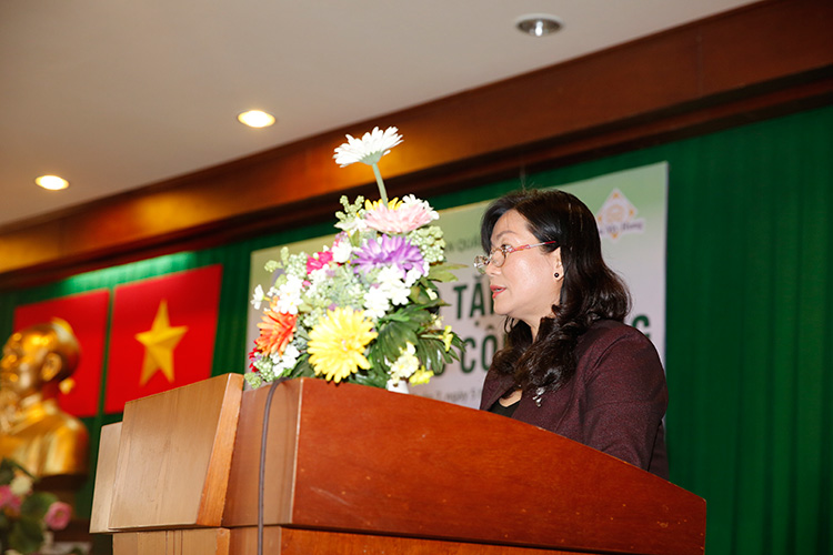 Công ty Phú Mỹ Hưng tặng 256 thùng rác để chung tay bảo vệ môi trường Quận 7