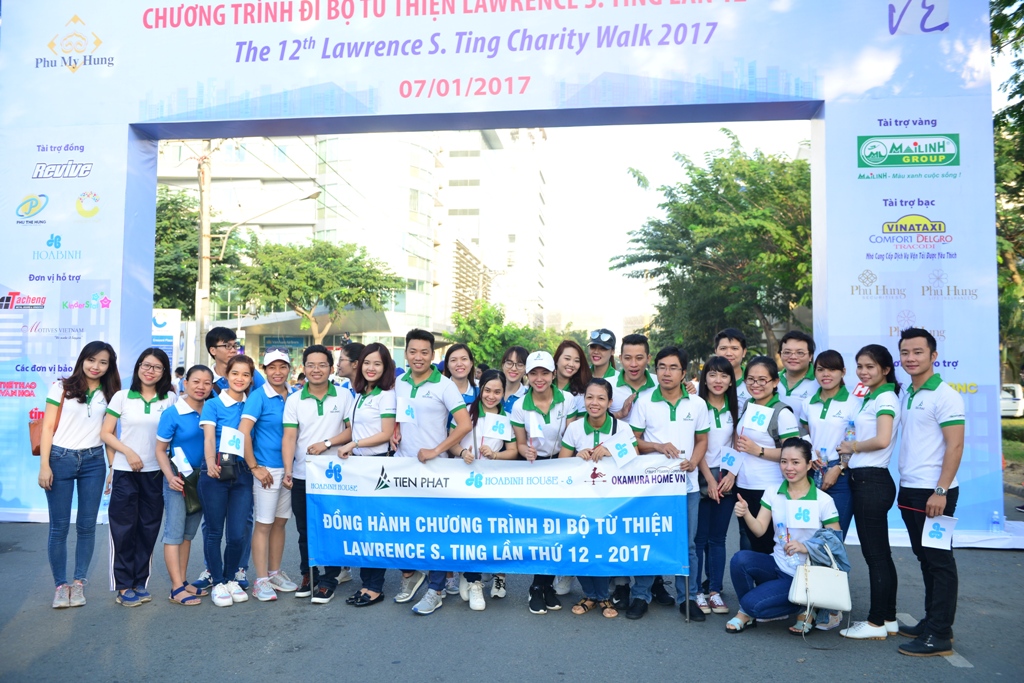 Hòa Bình 12 năm đồng hành đi bộ từ thiện Lawrence S.Ting
