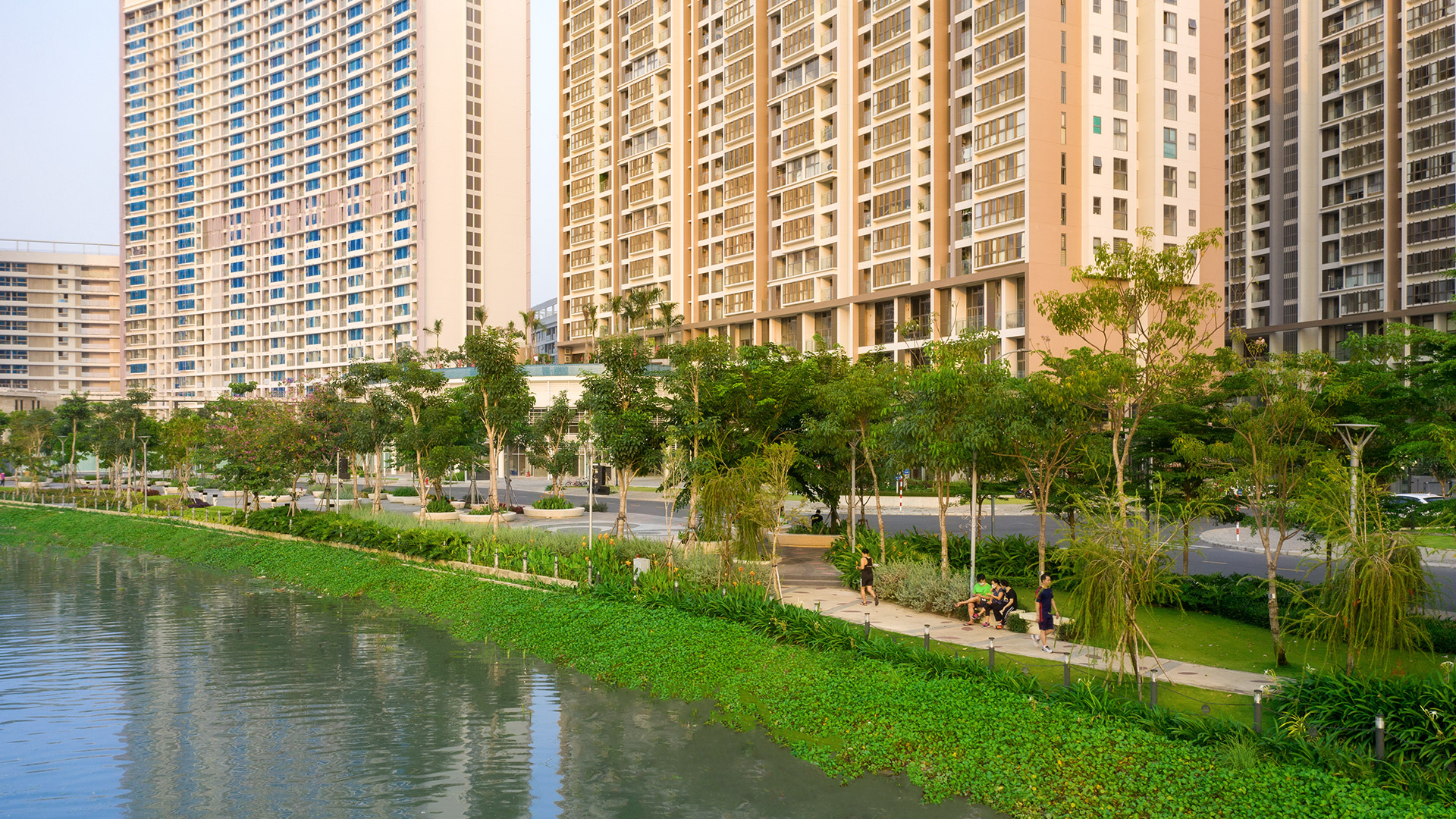 Đằng sau công viên “triệu đô” Sakura Park