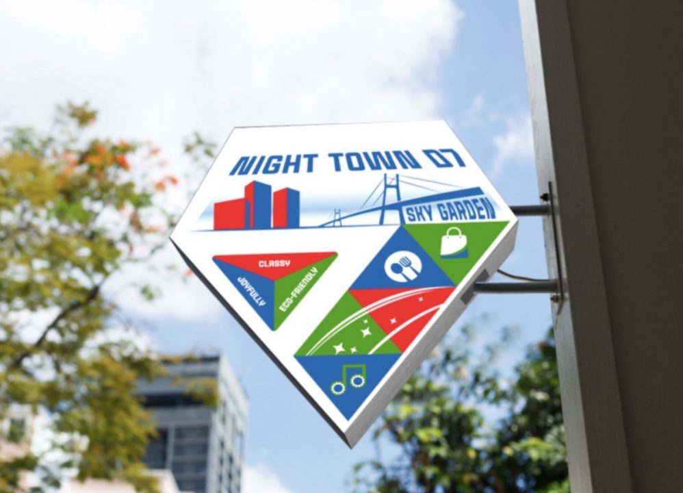 The design of the lightbox with the logo for brand recognition will be displayed in front of business establishments. Photo: Provided by the District 7 People's Committee