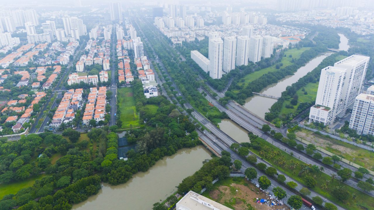 Phú Mỹ Hưng mọc lên từ đầm lầy, là khu đô thị kiểu mẫu đầu tiên của cả nước.